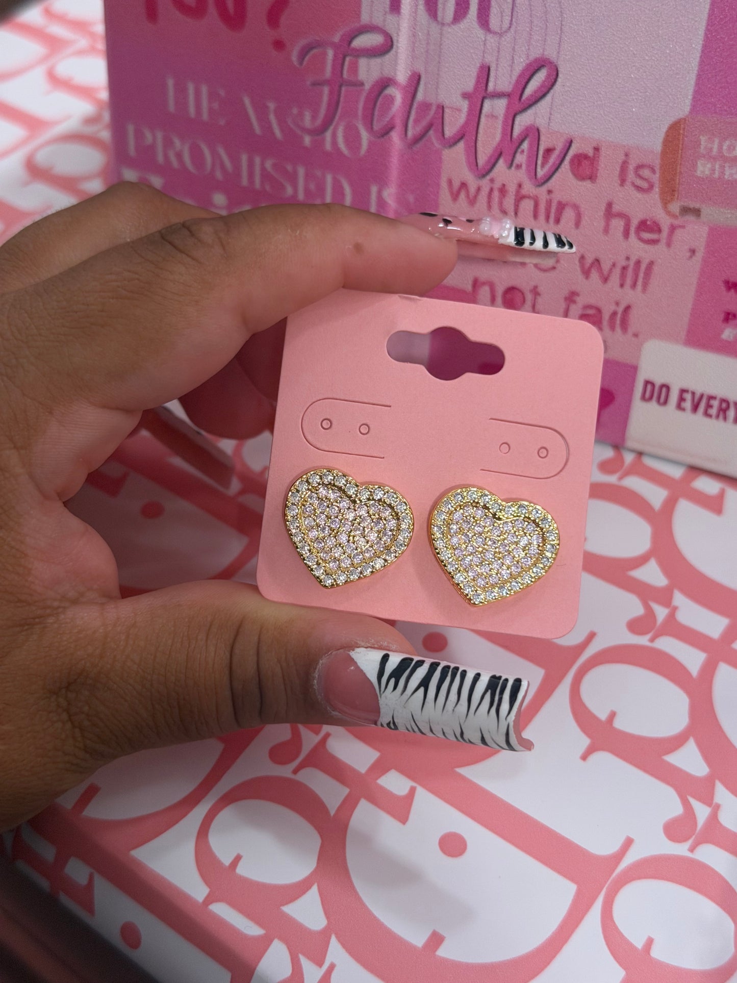 HRT DIAMOND STUDS ✨