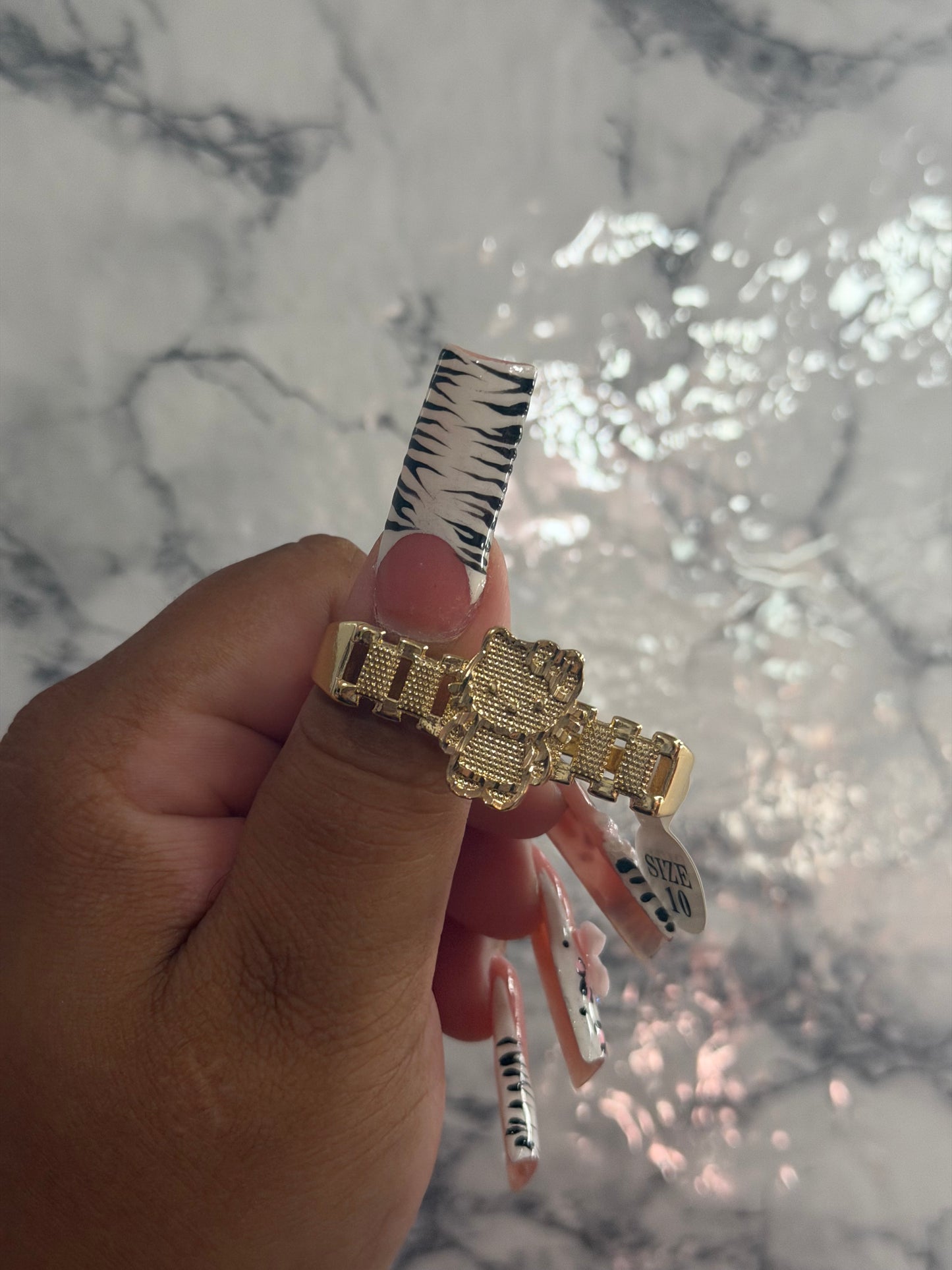 Double body HK ring 🌟