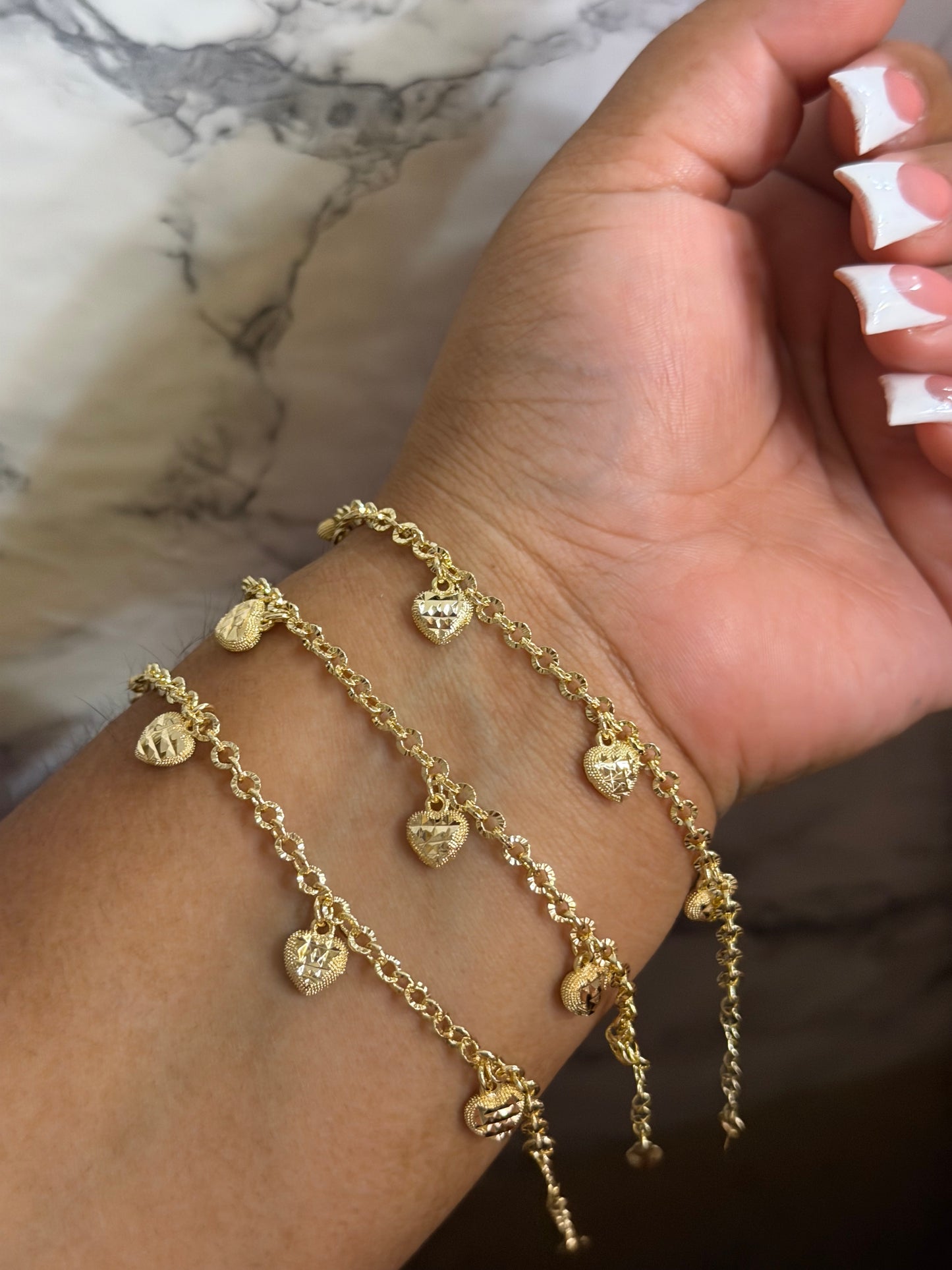 Heart dangle bracelet