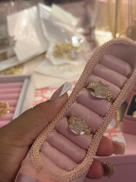 Pink diamond star ring