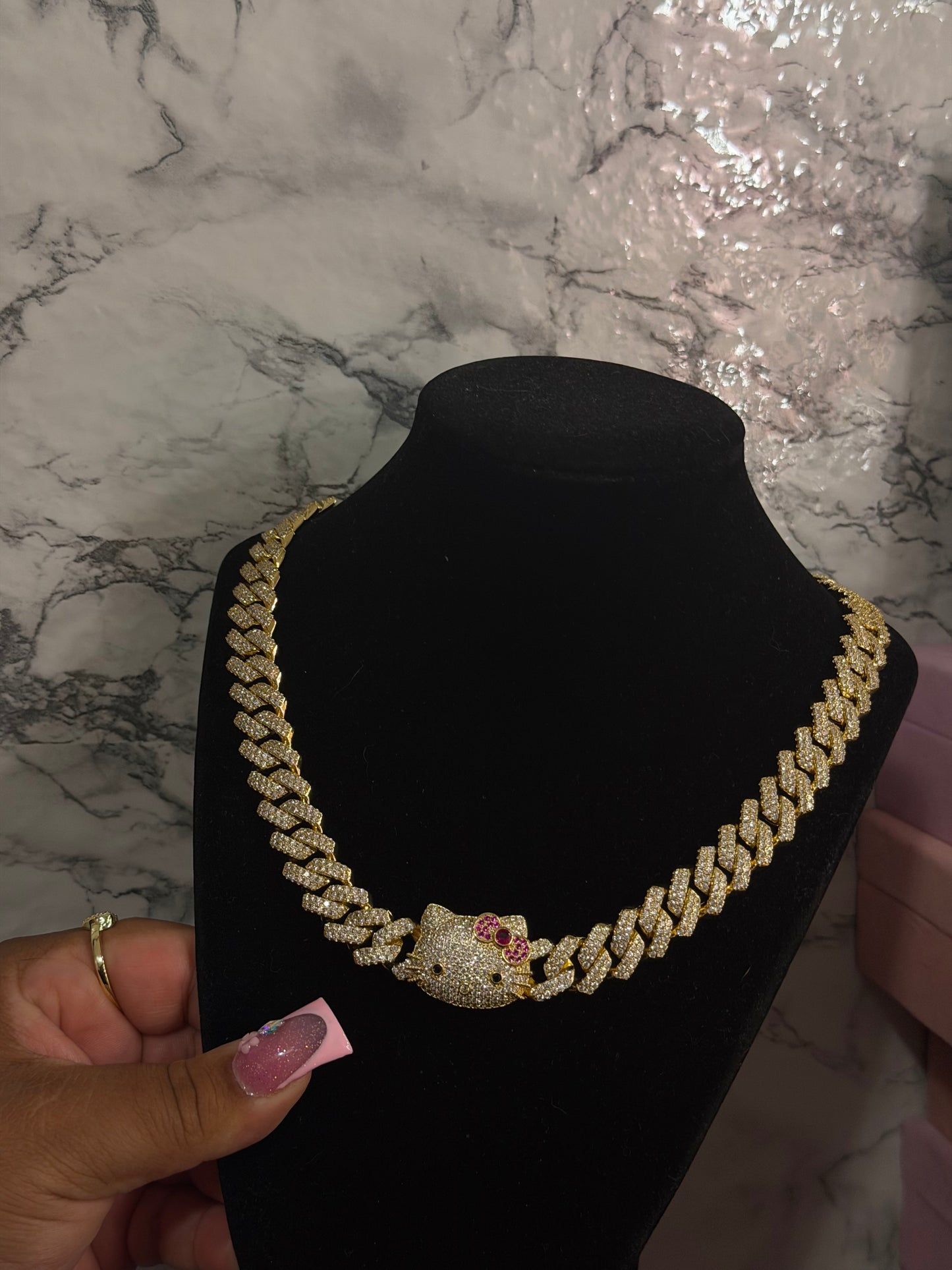 HK Cuban chain