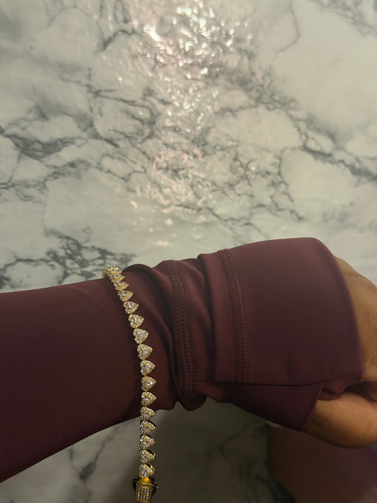 Heart tennis bracelet