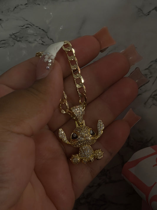 Diamond stitch necklace