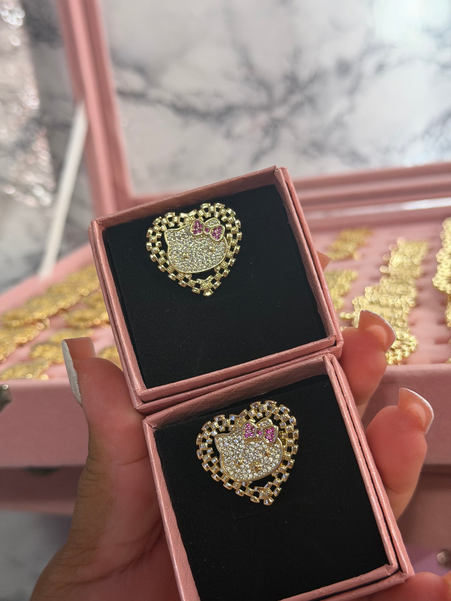 HK pink bow ring 🌟