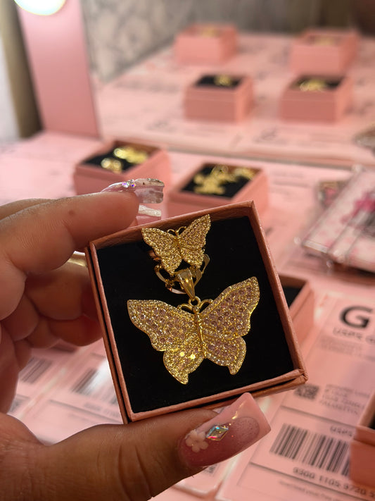 Pink butterfly set