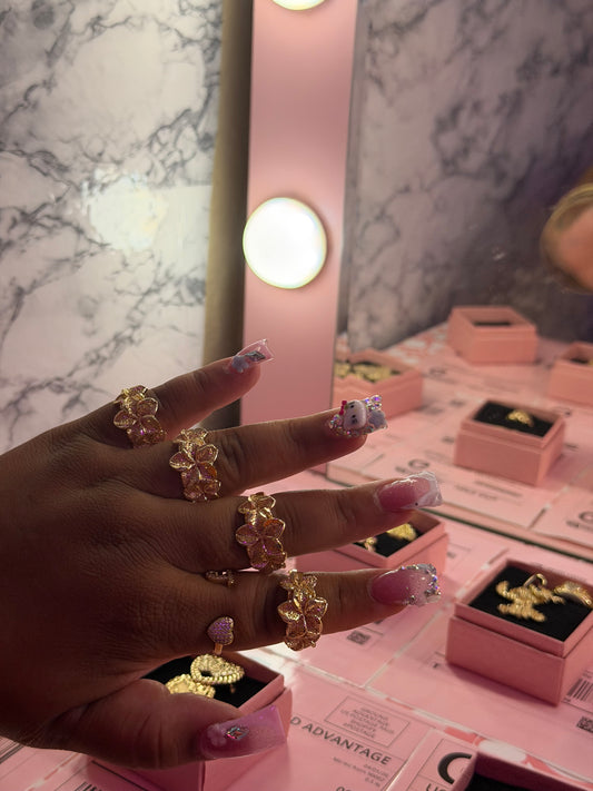 3 flower ring