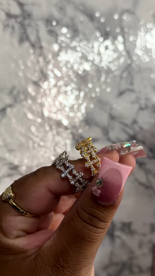 Mini cross ring