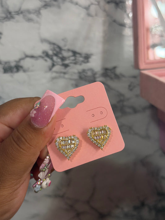Baguette heart studs