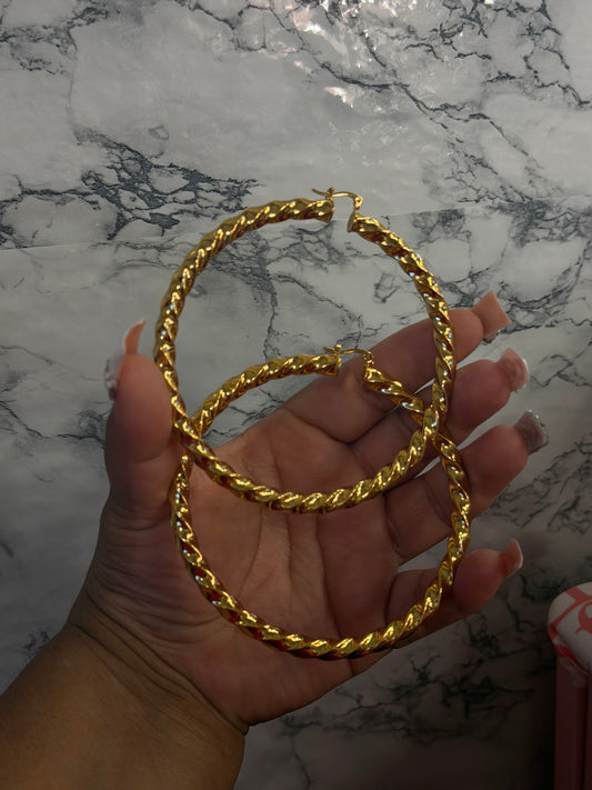 Twisty hoops